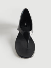 no 2834 / Isabella