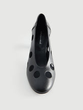 no 2806 / Uma Dots