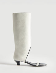 no 2835 / Manuela