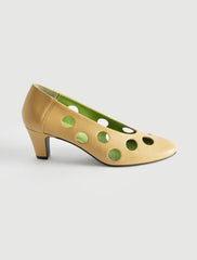 no 2806 / Uma Dots